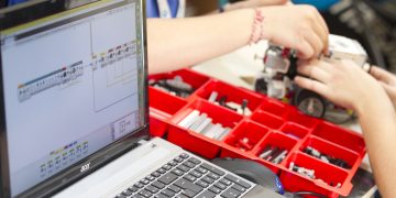 Σε τέσσερις ελληνικές πόλεις το CodeAthon, στο πλαίσιο της Ευρωπαϊκής Εβδομάδας Προγραμματισμού
