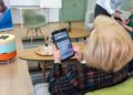 «Τεχνολογία για Όλους» από την COSMOTE: νέα τμήματα εκμάθησης ψηφιακών μέσων για άτομα μεγαλύτερης ηλικίας