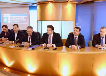 Με τέσσερα κλικ η διόρθωση των τετραγωνικών στους δήμους