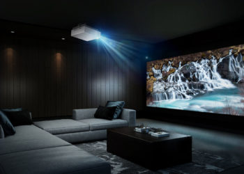 Ο νέος LG CINEBEAM προβολέας ανεβάζει στα ύψη την κινηματογραφική εμπειρία θέασης στο σπίτι