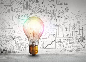 Η ΕΚ υποχρεώνει την Ένωση να θεσπίσει πρότυπα για την ψηφιακή τεχνολογία